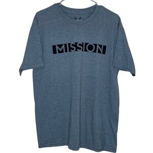 Mission gray tee, NWOT, large